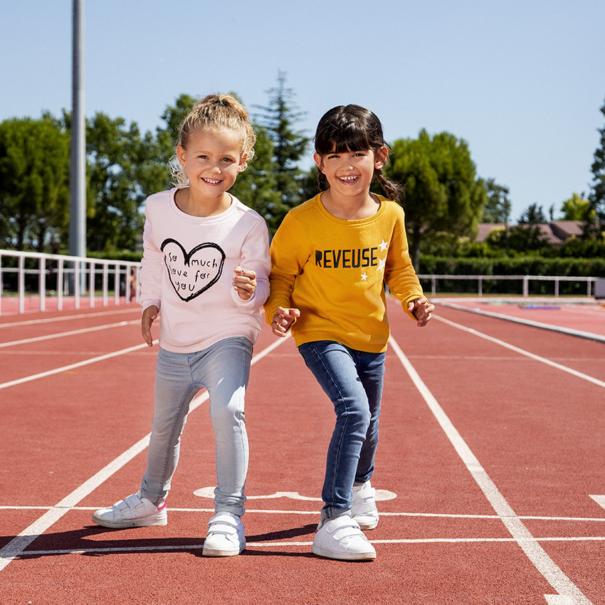 Στενό τζιν σε εφέ ξεθωριασμένου ντενίμ για κορίτσι 