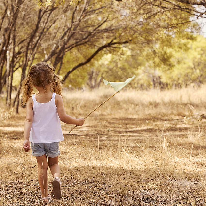 Μπλουζάκι αμάνικο μονόχρωμο print φλαμίνγκο effet πέταλα 3D για bebe κορίτσι 