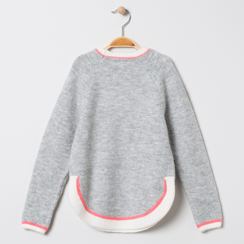 Pull en tricot à pans arrondis motif coeur  Additional Pull en tricot à pans arrondis motif coeur