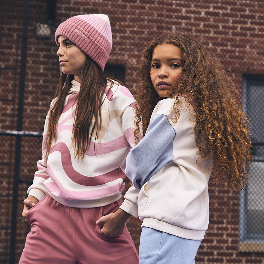 Σκουφάκι πλεκτό ριχτό με εφέ color block για κορίτσι 