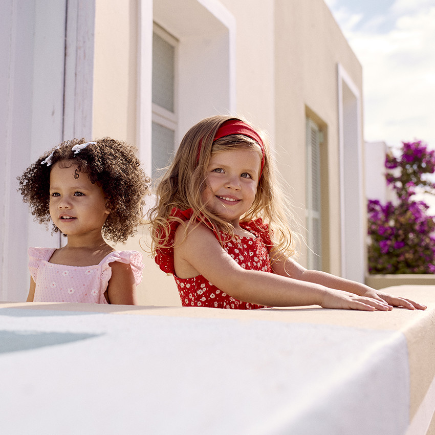 Φόρεμα με κοντά μανίκια και print σε maille cloquée για bebe κορίτσι 