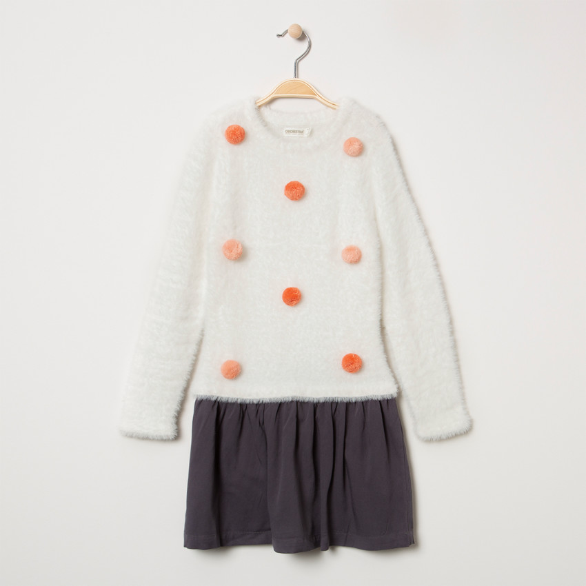 Robe manches longues en tricot effet poil et pompons 