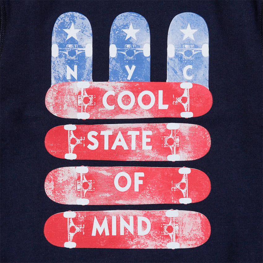 Σετ φόρμας  molleton με  skateboards   Additional Σετ φόρμας  molleton με  skateboards