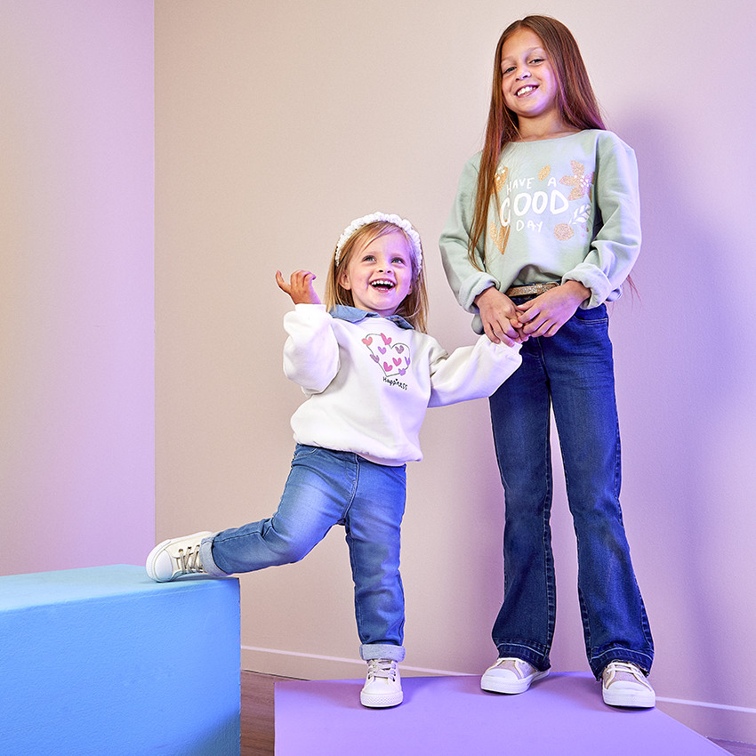 Παντελόνι από denim σε γραμμή καμπάνα για κορίτσι 