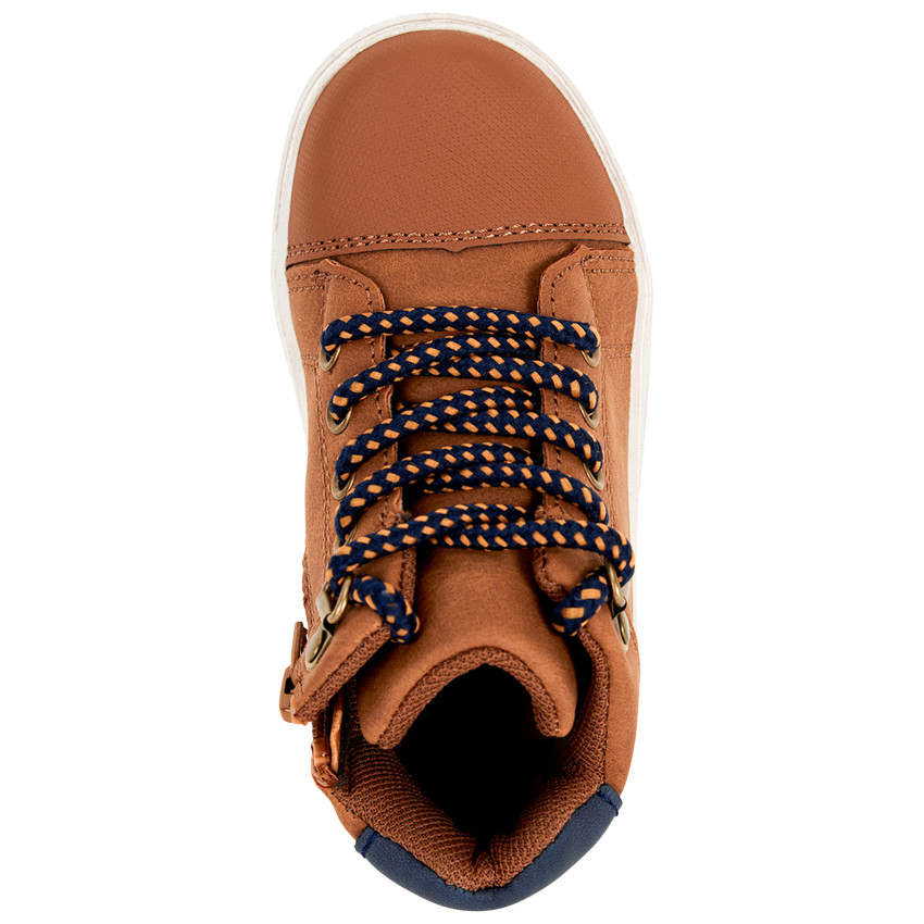 Μποτάκια με φαντεζί κορδόνι και φερμουάρ για bebe αγόρι 