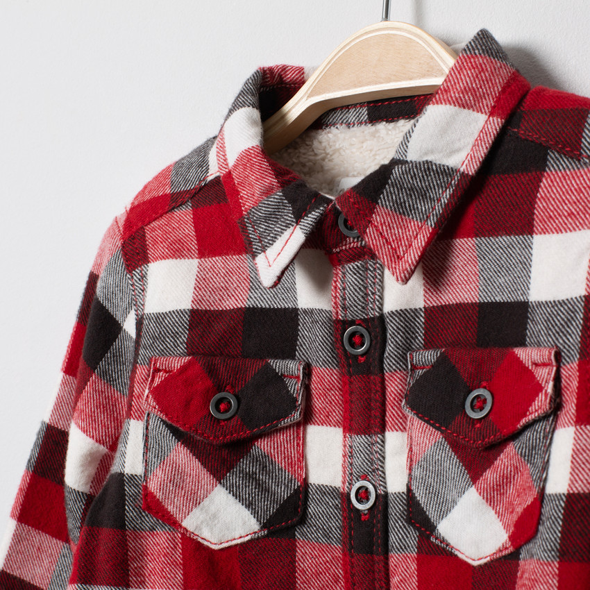 Chemise à carreaux en flanelle doublée sherpa à poches  Additional Chemise à carreaux en flanelle doublée sherpa à poches