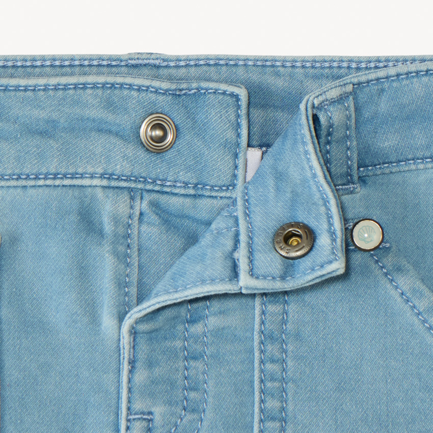 Βερμούδα από τζιν σε στυλ workwear με κεντητό φοίνικα για μωρό αγόρι. 