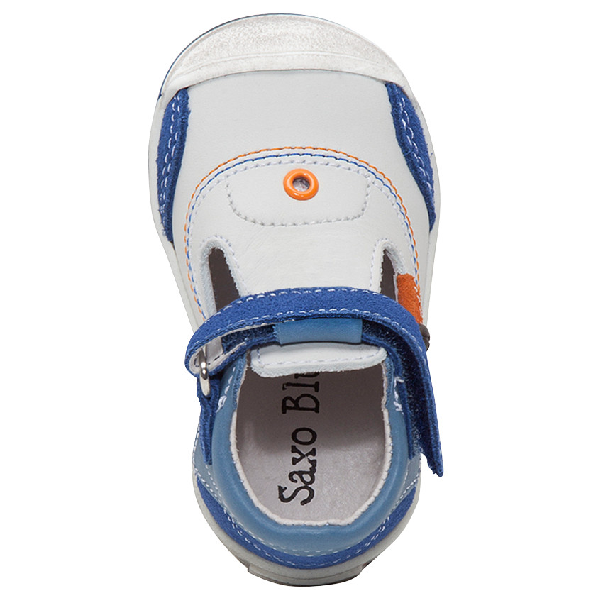 Δερμάτινα παπουτσάκια με μπαρέτα και φάσες σε αντίθεση 