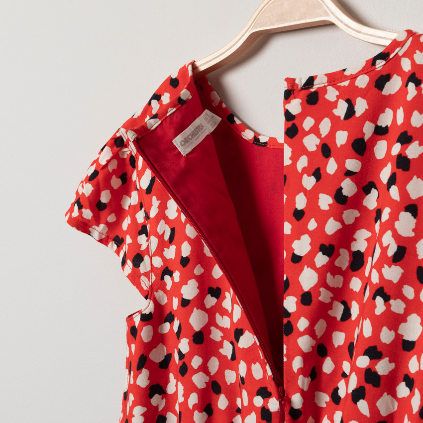 Robe manches courtes à imprimé graphique et taille élastiquée  Additional Robe manches courtes à imprimé graphique et taille élastiquée