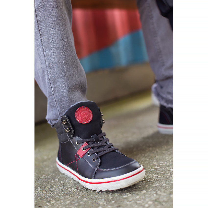 Αθλητικά παπούτσια ψηλά με κορδόνια και φερμουάρ για αγόρι 