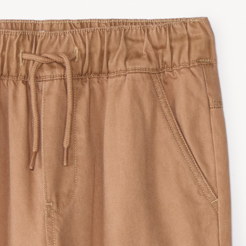 Παντελόνι jogger με χοντρή επένδυση και τσέπες cargo για αγόρια 
