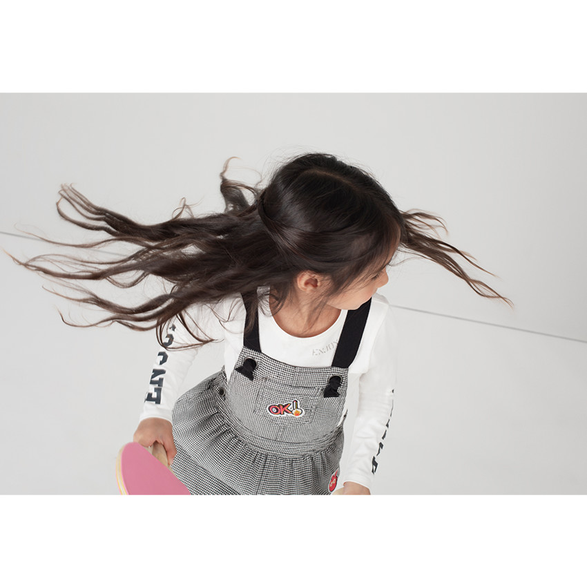 Μακρυμάνικη μπλούζα με τυπωμένα γράμματα 