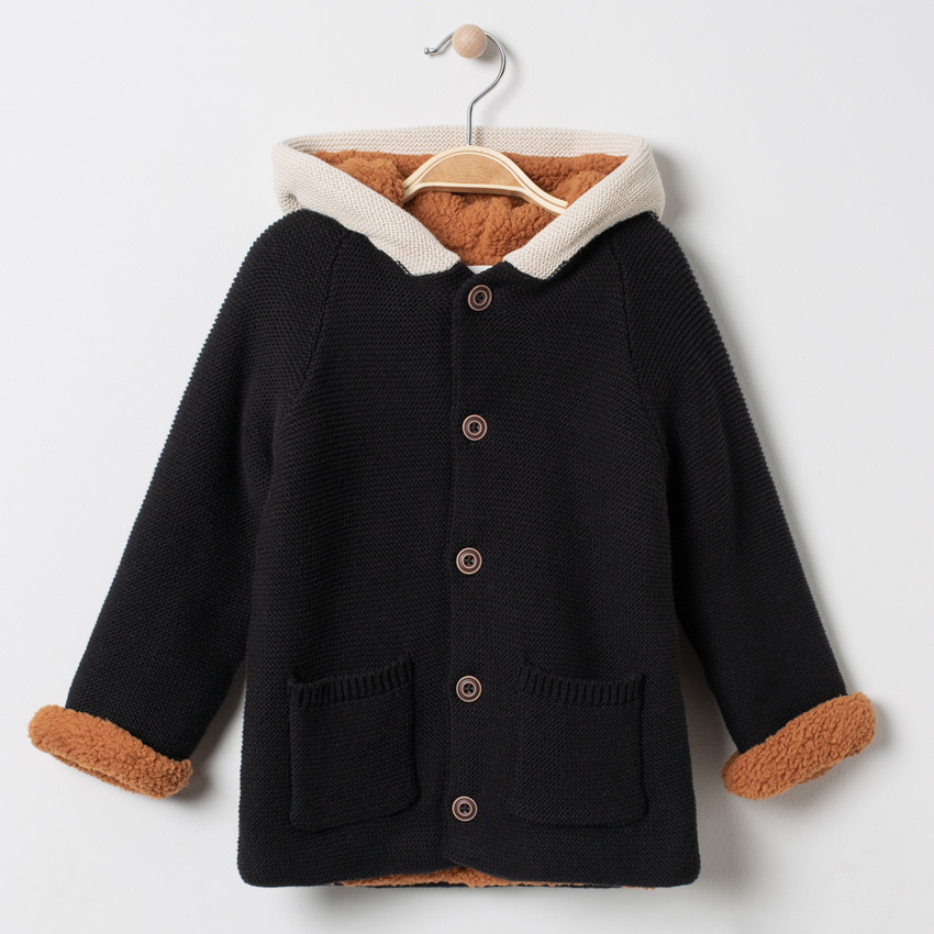 Veste en maille doublée sherpa à détails brodés et oreilles en relief 