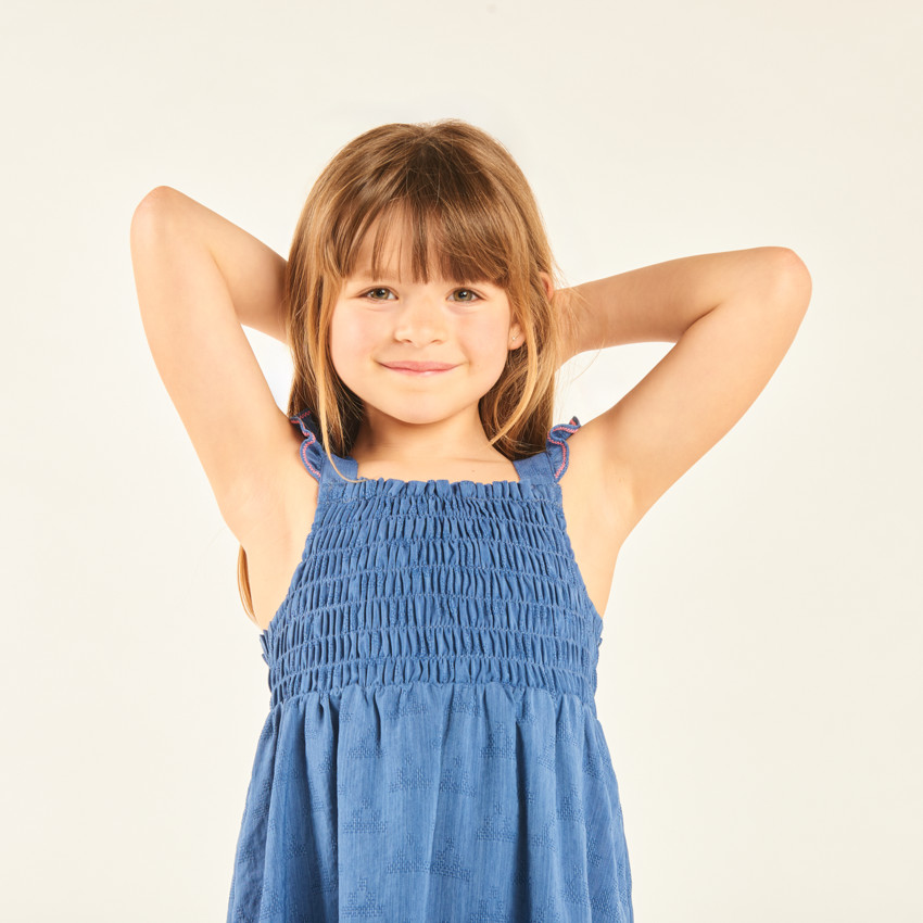 Φόρεμα χωρίς μανίκια με εφέ τζην για κορίτσι. 