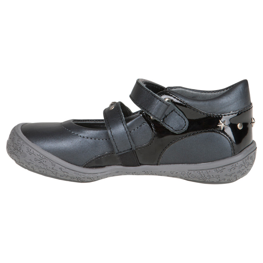 Babies noires en cuir avec rivets fantaisie 