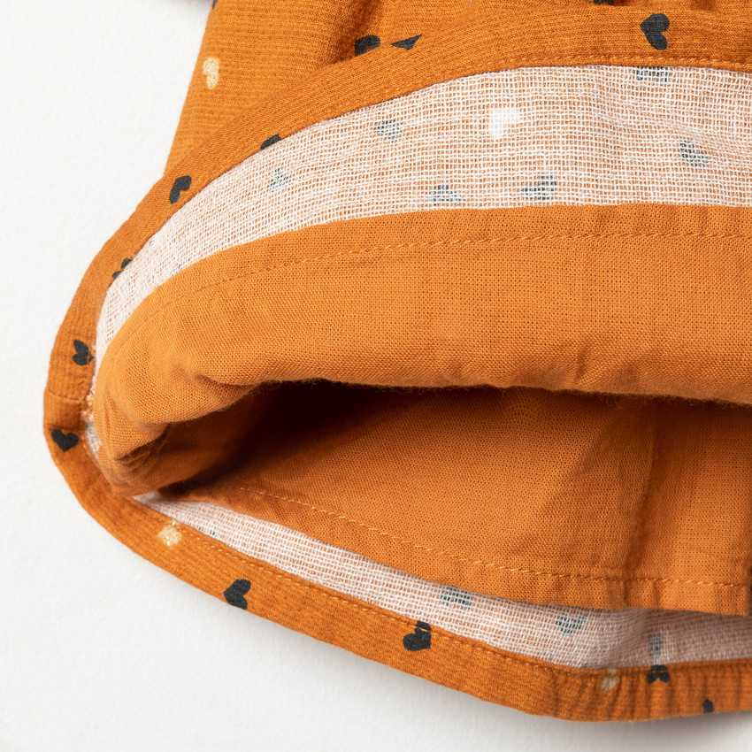 Φόρεμα μακρυμάνικο camel με σχέδιο για bebe κορίτσι 