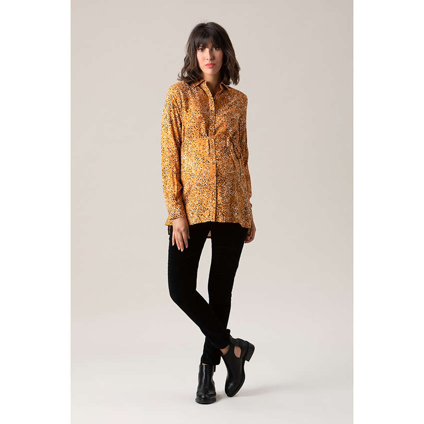 Μακρυμάνικο κίτρινο πουκάμισο με πουά σε όλη την επιφάνεια 