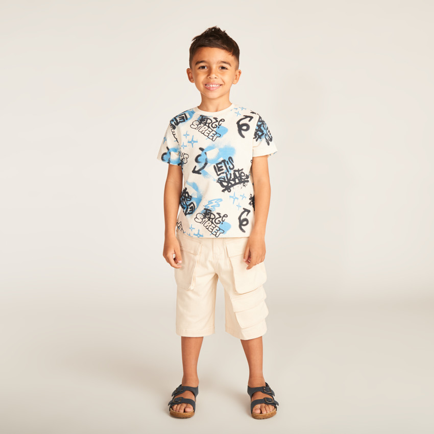 T-shirt με κοντά μανίκια με γραφικά graffiti για αγόρια 