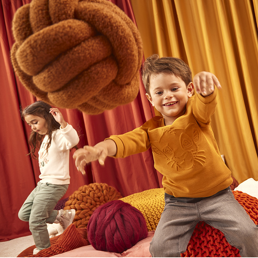 Φούτερ molleton με patchs bouclettes για bebe κορίτσι 