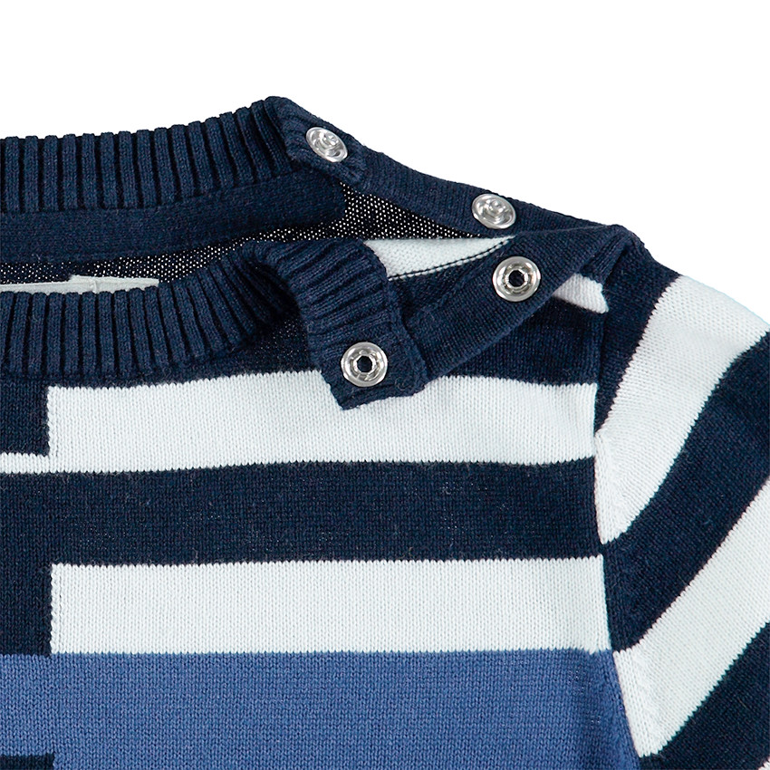 Πλεκτό με ζακάρ ρίγες 