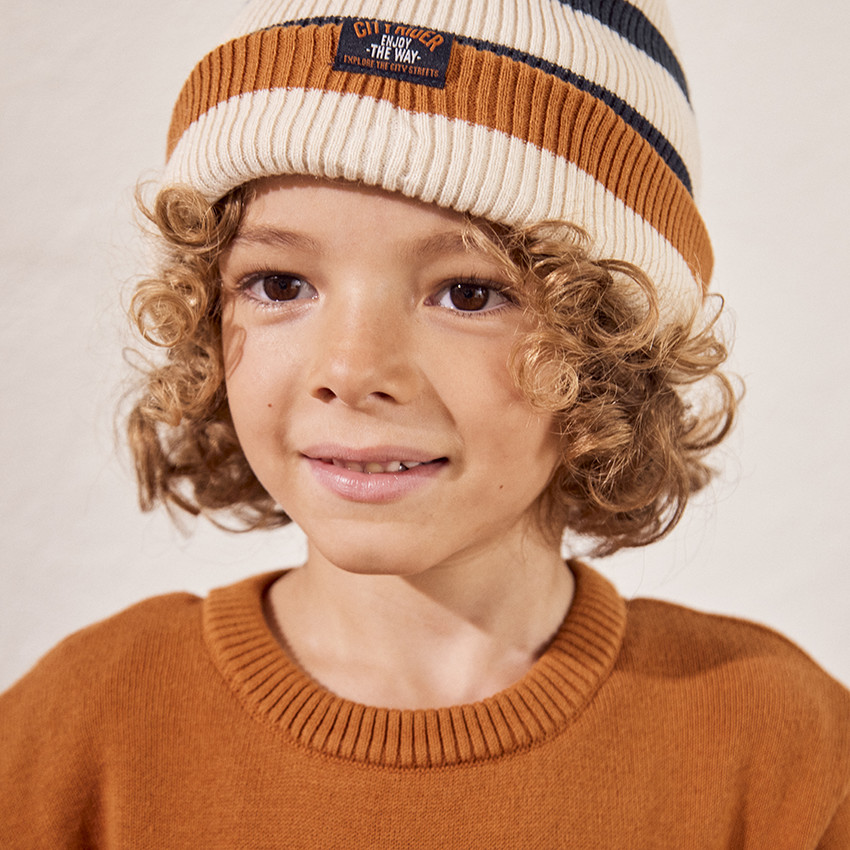 Σκούφος πλεκτός με ρίγες για αγόρι 