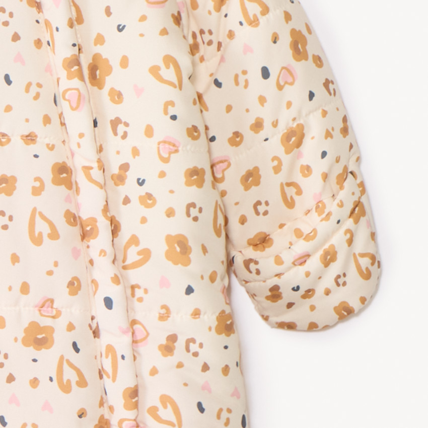 Combi-pilote imprimé fantaisie pour bébé fille avec finitions différentes selon l'âge 