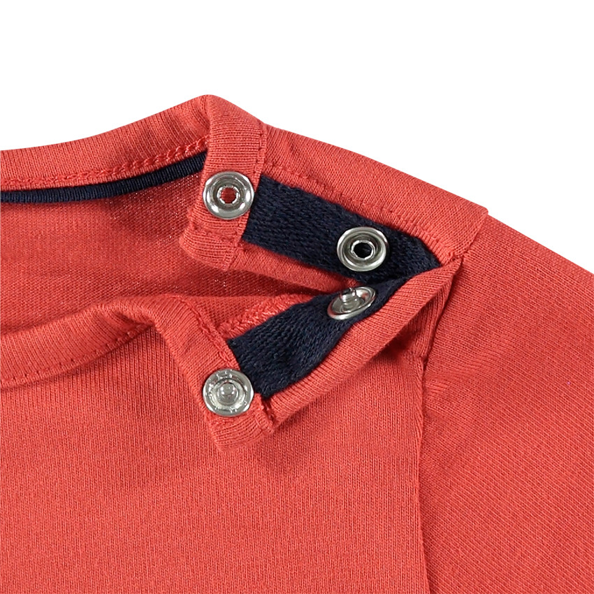 T-shirt manches longues en coton bio à inscription en bouclette  Additional T-shirt manches longues en coton bio à inscription en bouclette