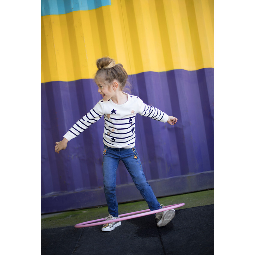 Τζιν με used όψη, αφαιρούμενη ζώνη με παγιέτες και κεντήματα 