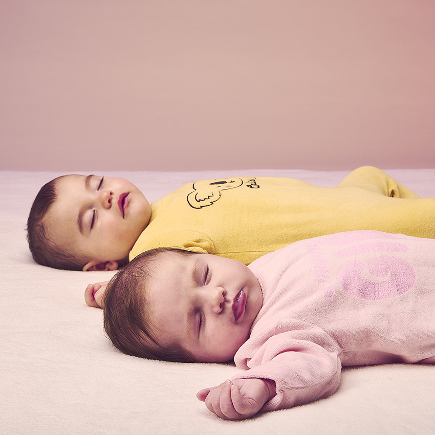 Βελουτέ φορμάκι με σχέδιο "Mummy