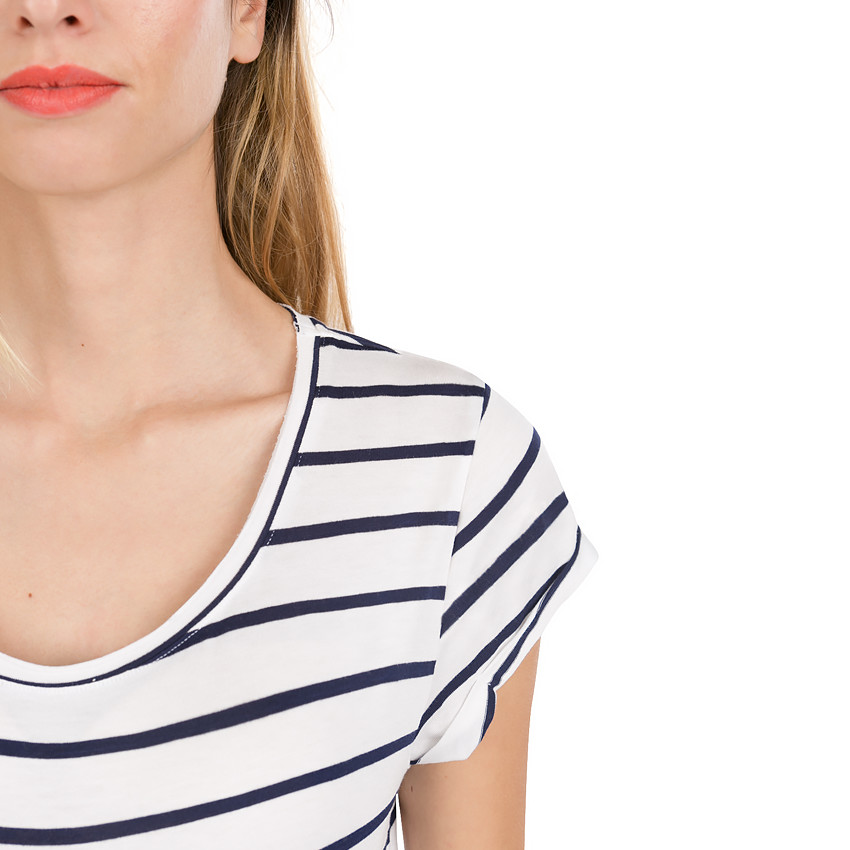 T-shirt κοντομάνικο εγκυμοσύνης με φαντεζί σχέδιο 