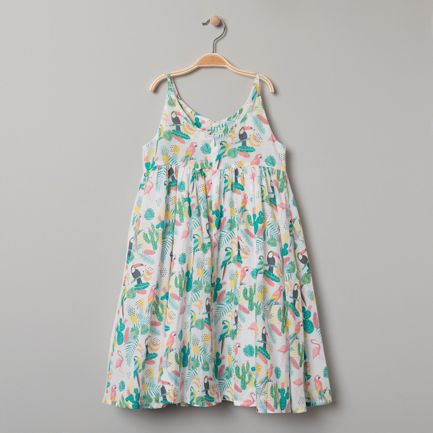 Φόρεμα με λεπτές τιράντες και τροπική εκτύπωση 