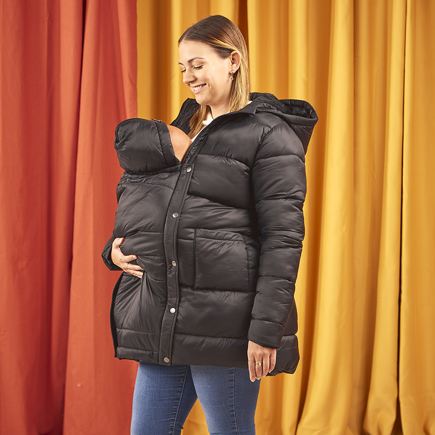 Μακρύ και πλισέ μπουφάν για γυναίκες 