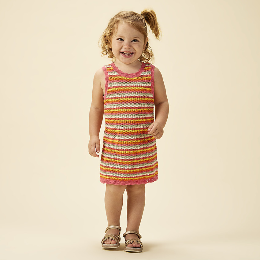 Φόρεμα χωρίς μανίκια σε ριγέ πλέξη για bebe κορίτσι 