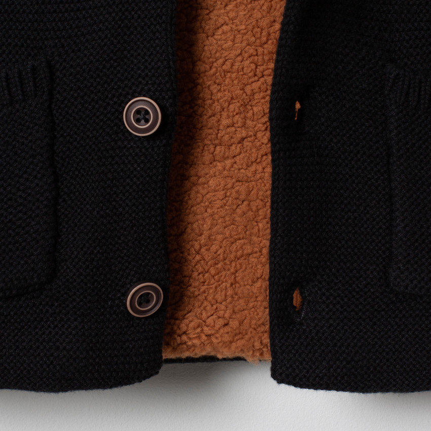 Veste en maille doublée sherpa à détails brodés et oreilles en relief 