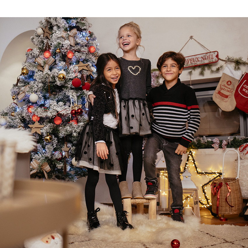 T-shirt μακρυμάνικο σχέδιο Χορεύτρια και  λεπτομέρειες χρυσαφί 