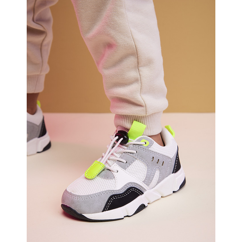 Αθλητικά παπούτσια με ελαστικά κορδόνια και stopper για αγόρι 