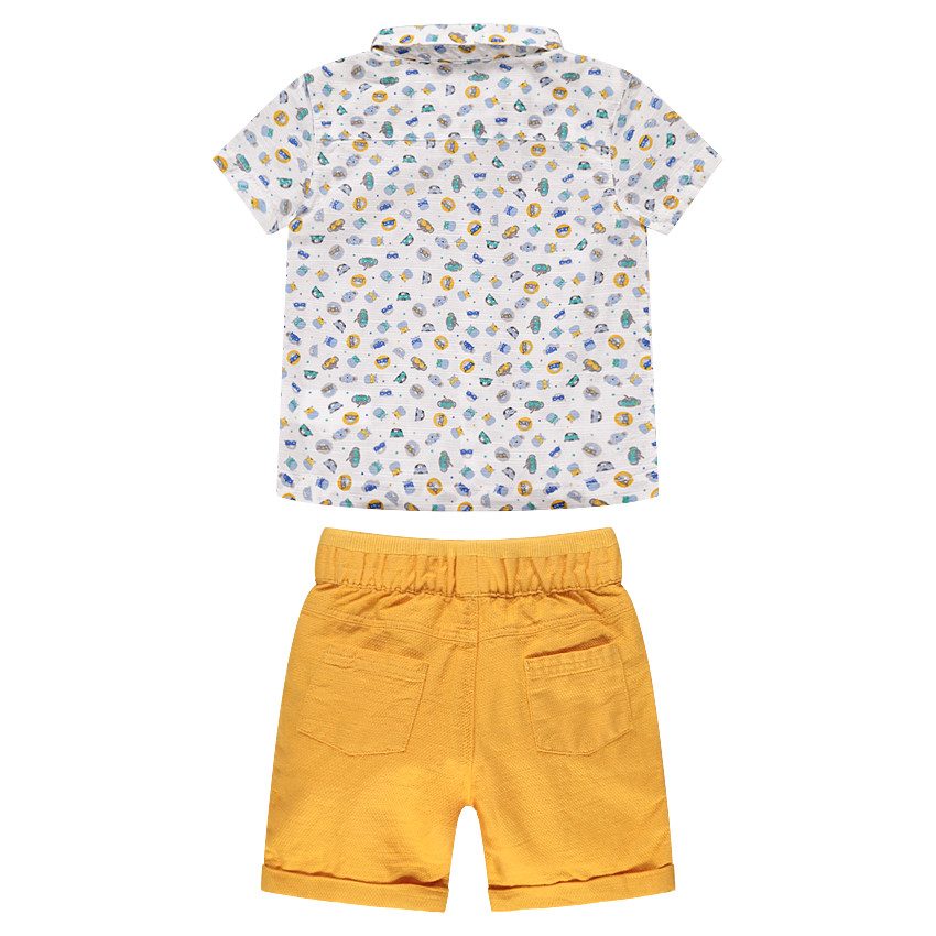 Σύνολο εμπριμέ πουκάμισο και κίτρινη βερμούδα 