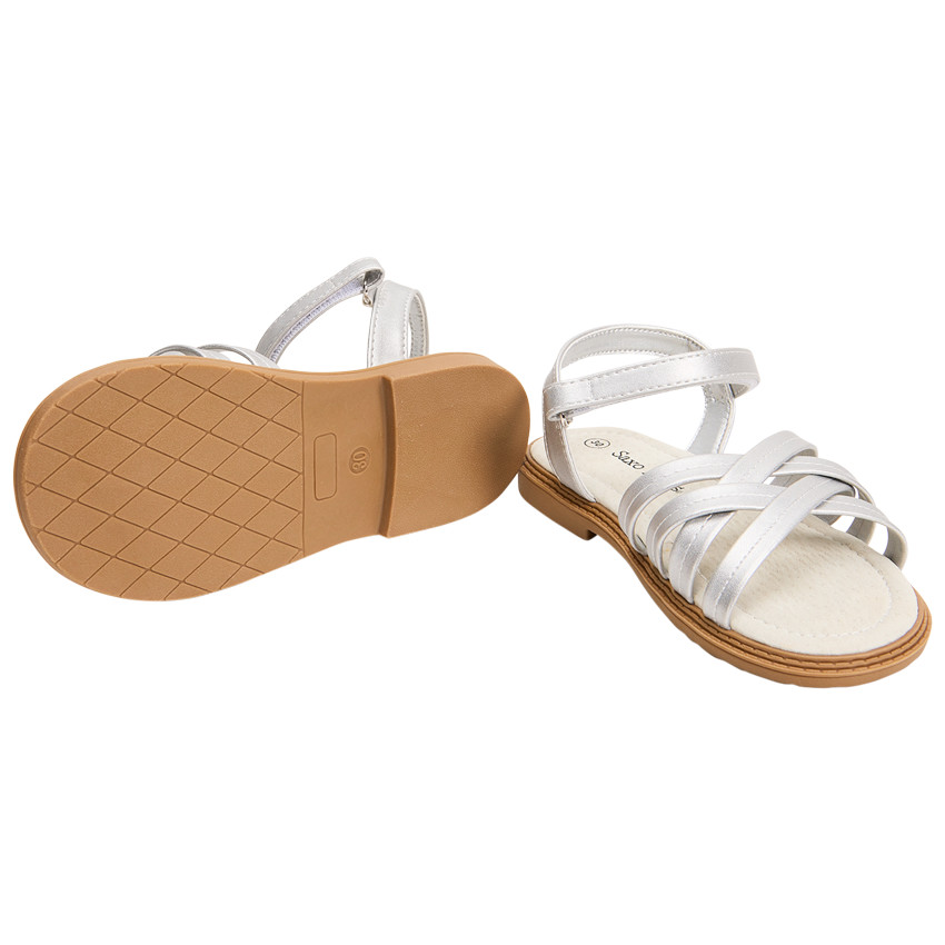 Ασημένιες σανδάλια με σταυρωτά λουριά για κορίτσι 