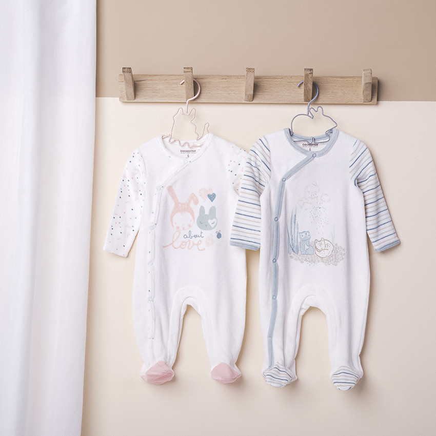 Dors-bien en velours print lapins 