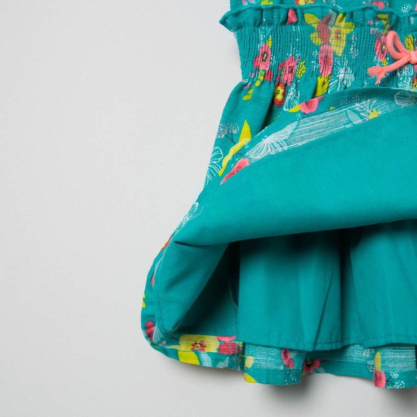 Φόρεμα floral εμπριμέ με βολάν στα μανίκια 