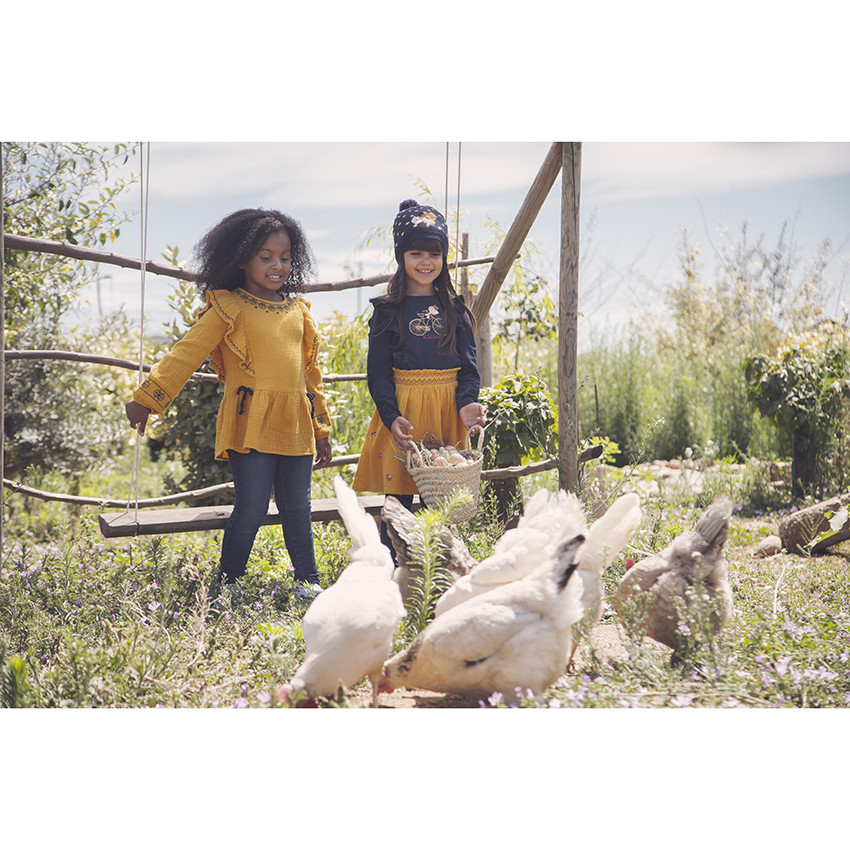 Jean slim για κορίτσι με λουλούδια κεντημένα 