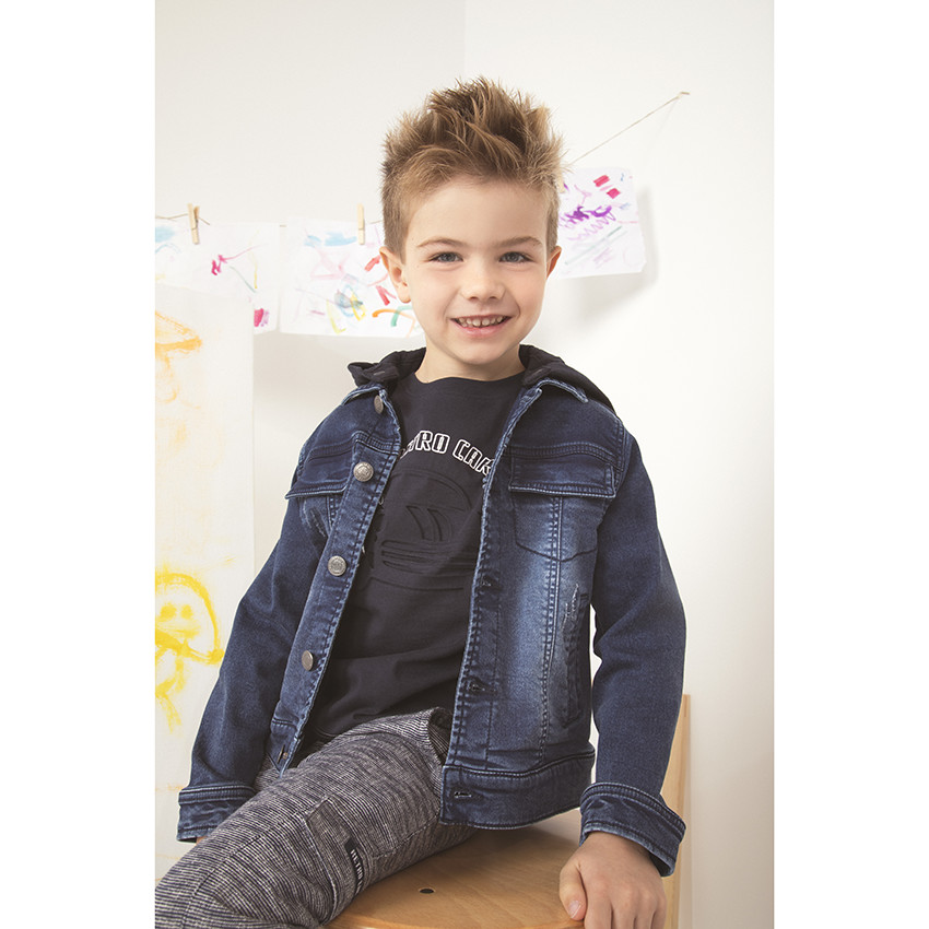 T-shirt κοντομάνικο με αυτοκίνητα ανάγλυφα για αγόρι  Additional T-shirt κοντομάνικο με αυτοκίνητα ανάγλυφα για αγόρι