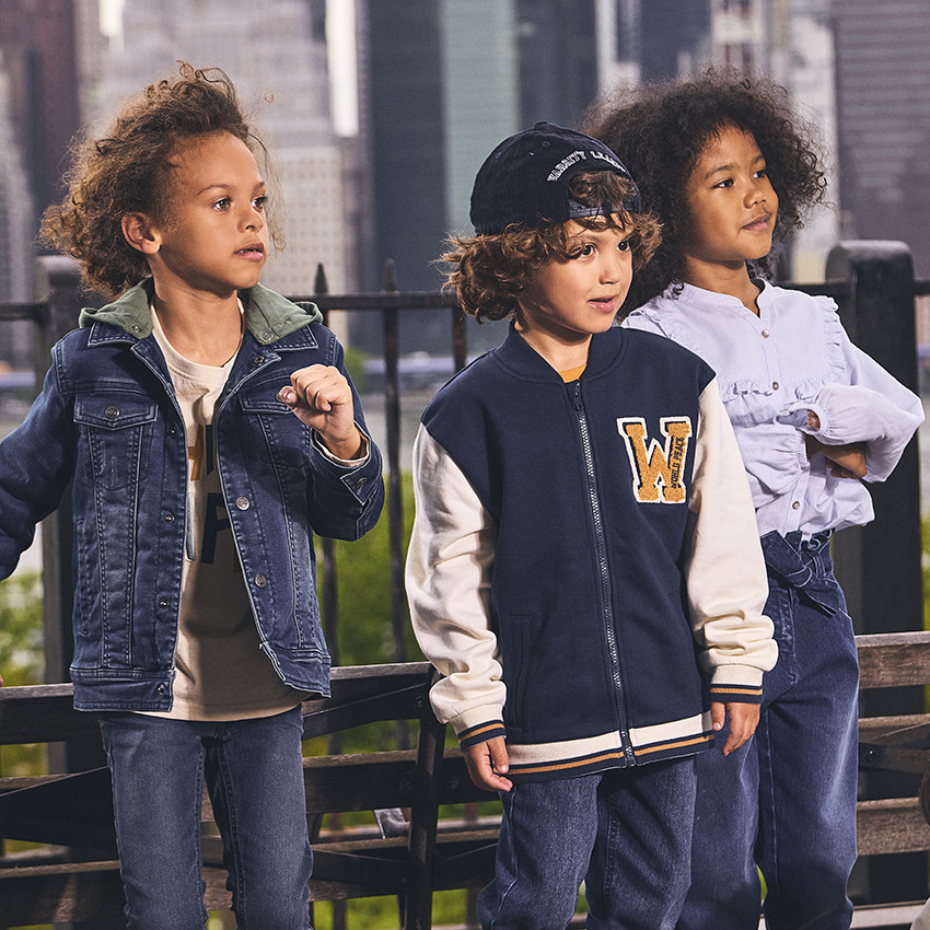 Μπουφάν από τζιν με κουκούλα και αποσπώμενο φούτερ για αγόρι 