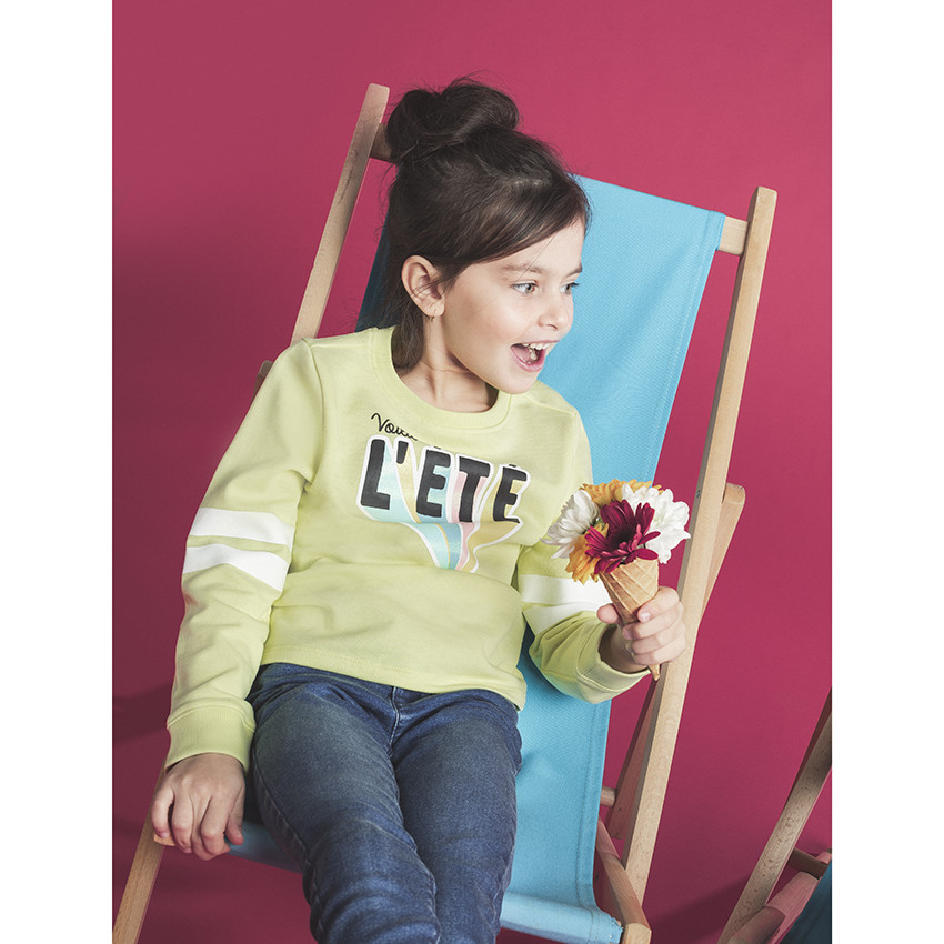 Φούτερ από φανέλα με τυπωμένο μήνυμα και λωρίδες στα μανίκια 