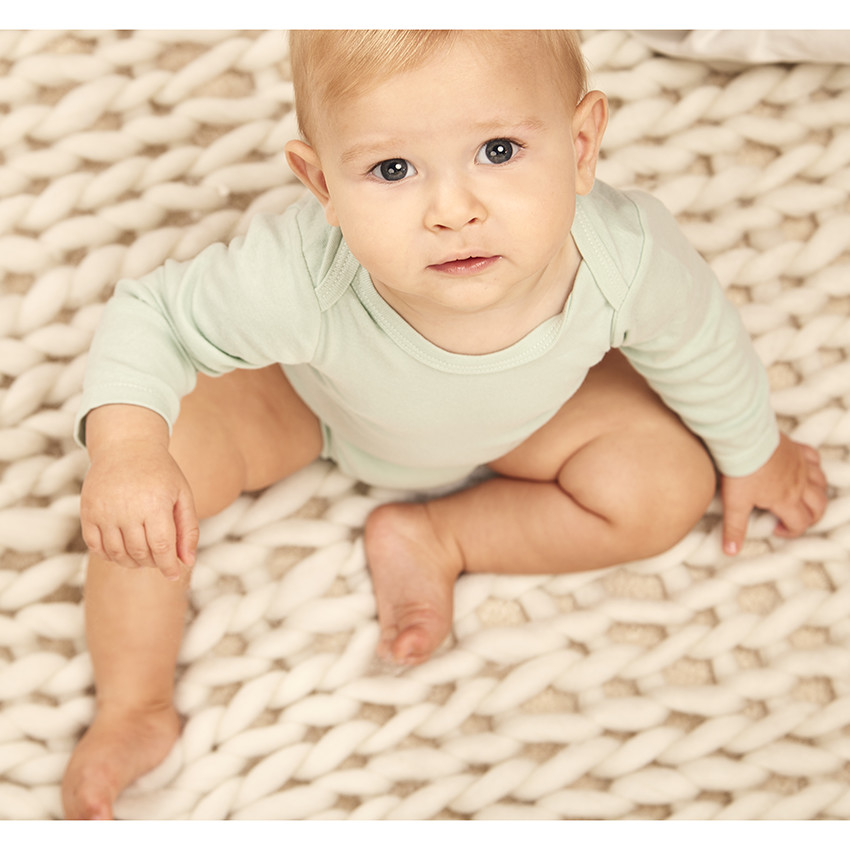 Σέτ από 5 μονόχρωμα μακρυμάνικα σώματα για μωρό 