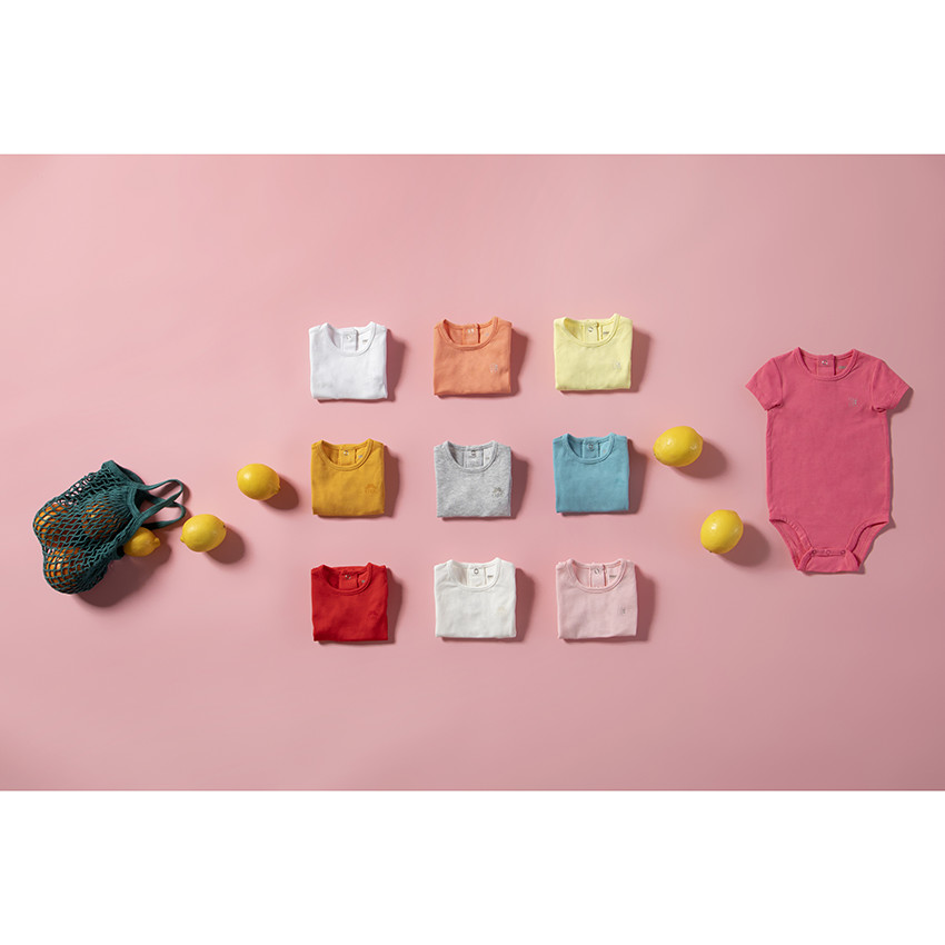 Σετ από 3 μονόχρωμα κοντομάνικα σώματα για κορίτσι μωρό 