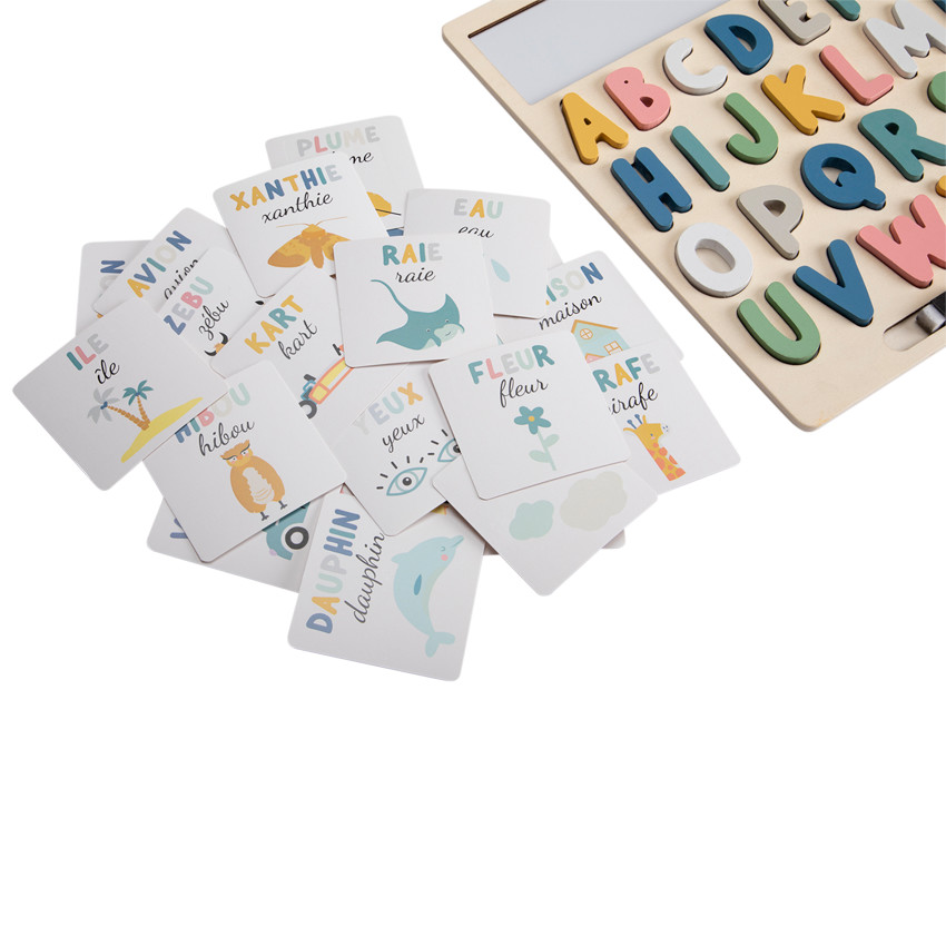 "Puzzle αλφάβητου με κάρτες" 