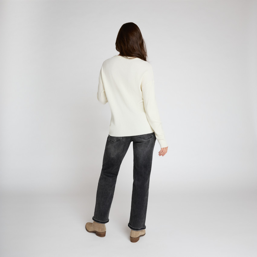 Ζακέτα μακρυμάνικη μονόχρωμη από πλεκτό με κουμπιά για γυναίκα 