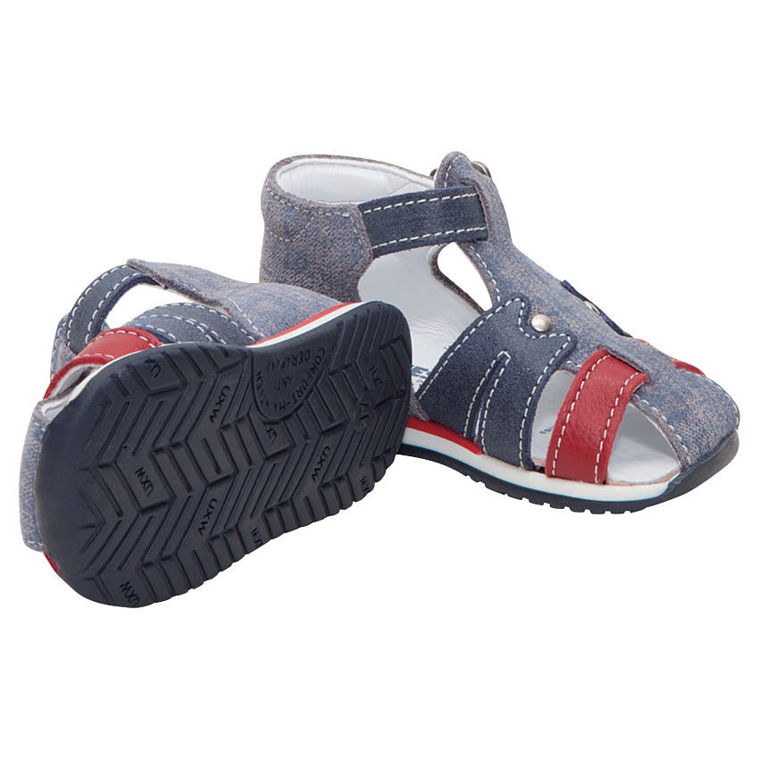 Σανδάλια από δέρμα με λουριά σε αντίθεση και εφέ used 