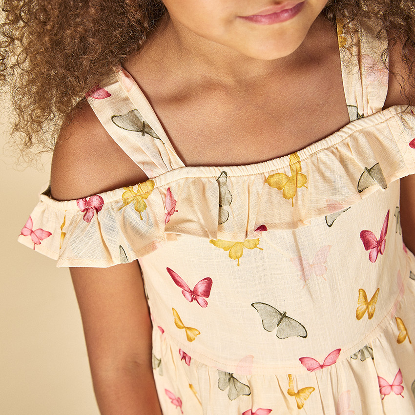 Φόρεμα με πέφτοντες ώμους και σχέδιο πεταλούδες για κορίτσι 